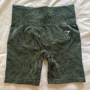 Gymshark Adapt x Whitney Shorts - Force Green/Winter Olive Biker Shorts